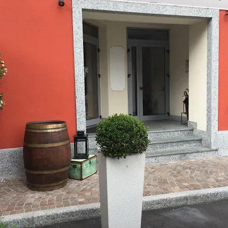 Apartments La Lombarda Centro Storico Stresa Exterior photo