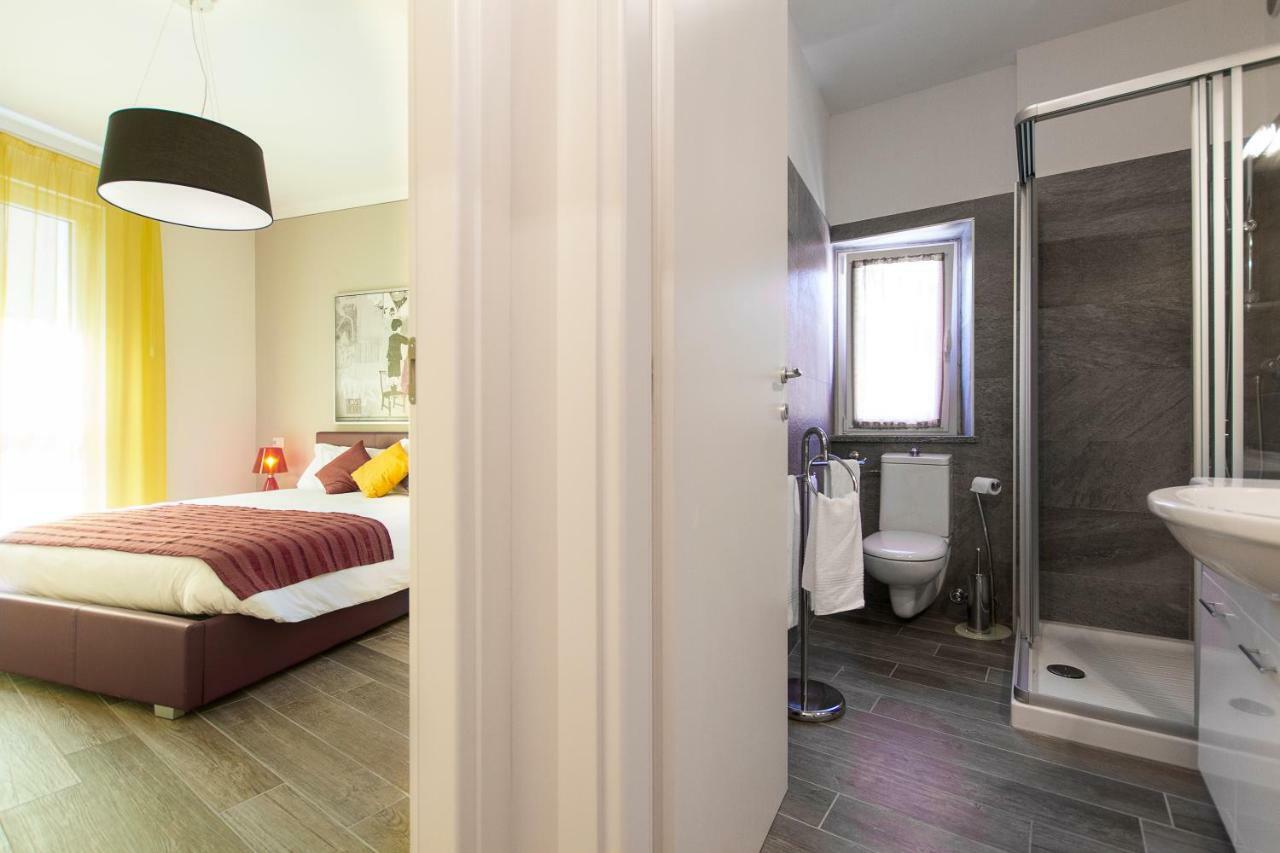 La Lombarda Centro Storico Apartment *